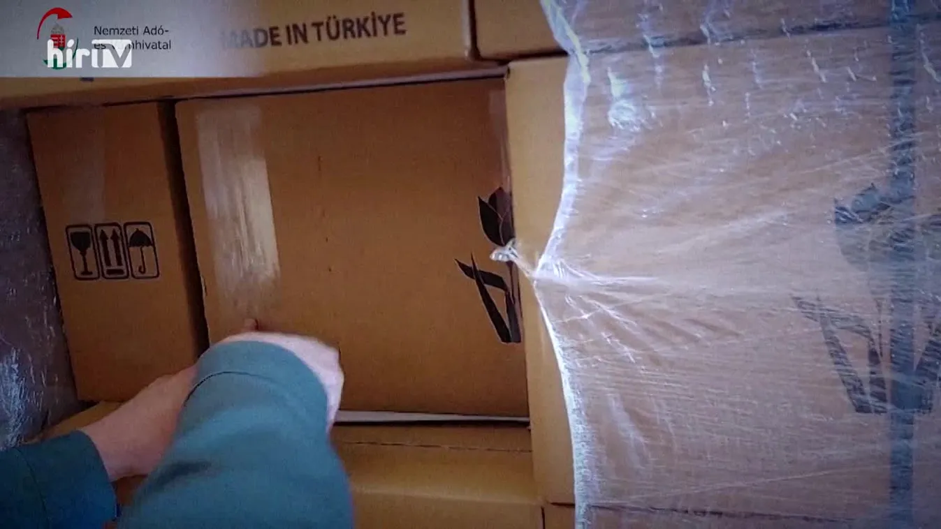 Riasztás - NAV rovat: Csomagolóanyag helyett cigaretta