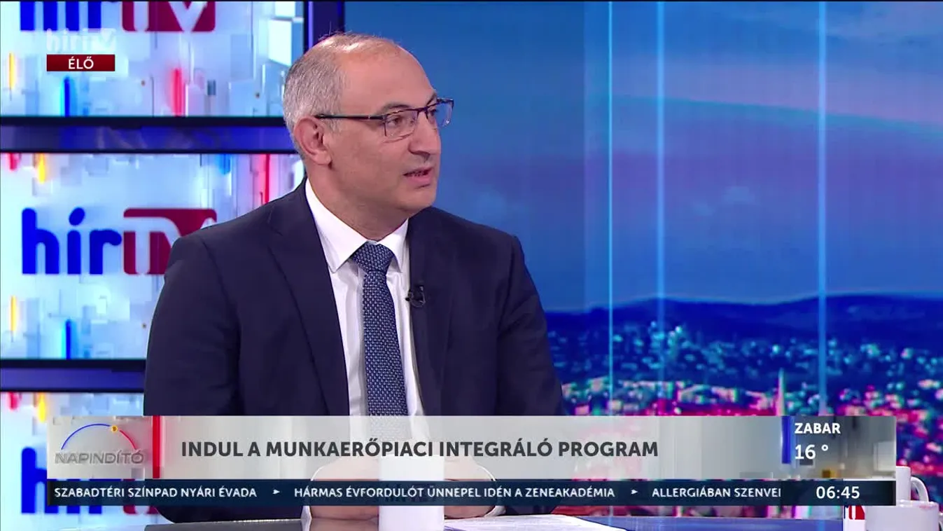 Indul a munkaerőpiaci integráló program