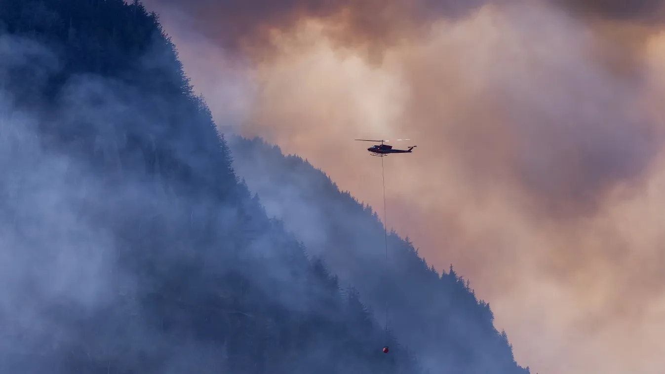 Már egy kisebb országnyi terület a tűz martalékává vált Kanadában