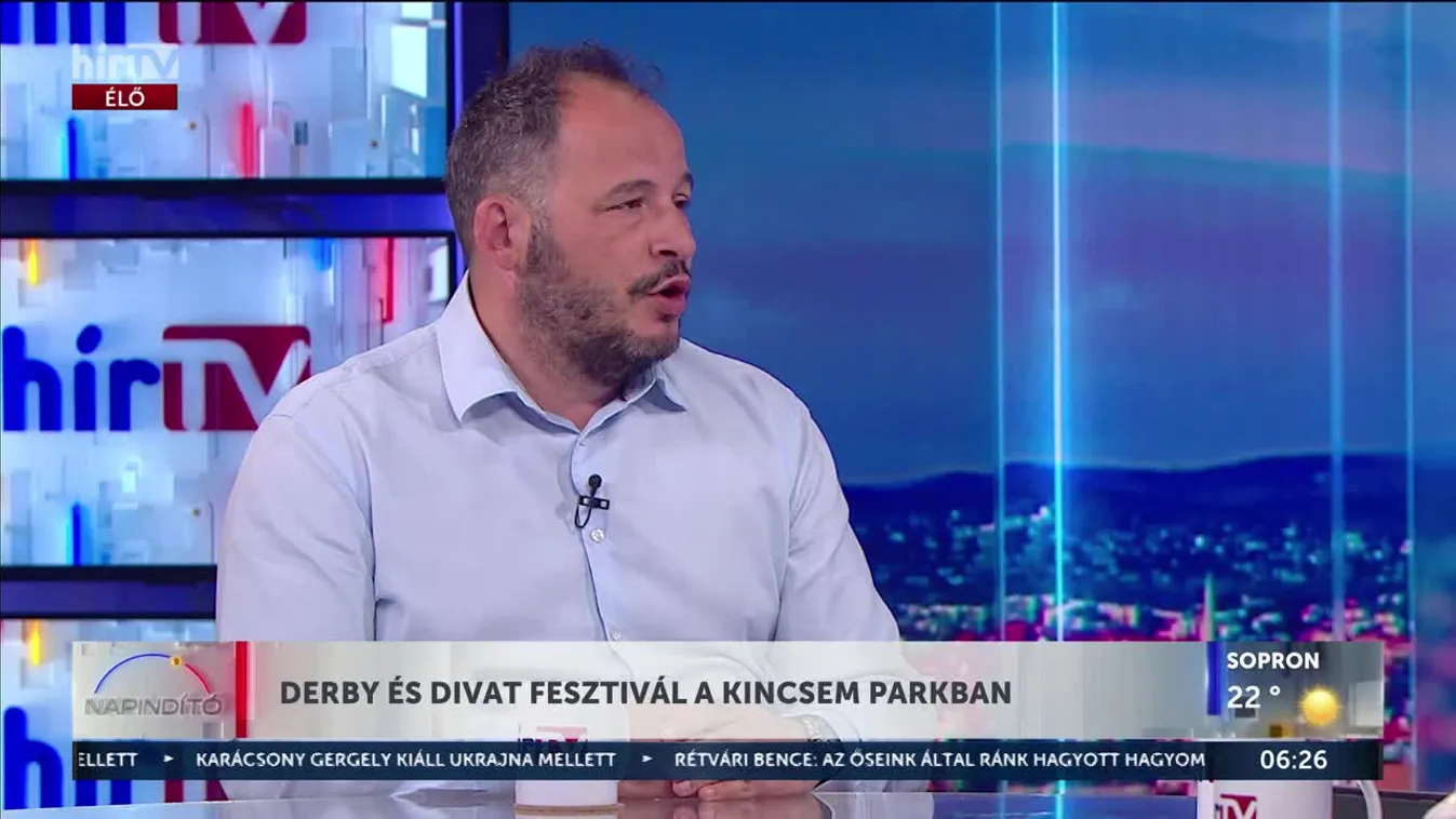 Az angol telivérek mellett az agarak is versenyeznek