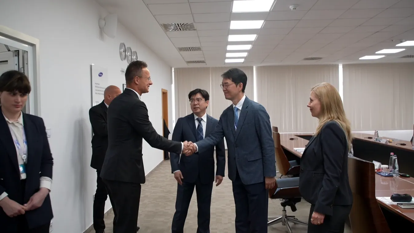 A Samsung SDI beruházása 22 milliárd forintos értéket képvisel és újabb munkahelyeket teremt + videó