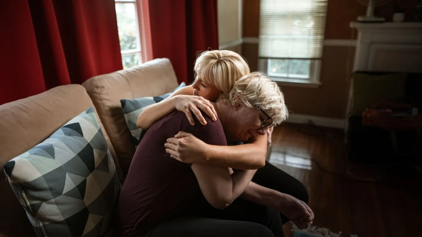 Háromnapos gyászt hirdetett az osztrák kancellár a grazi középiskolai lövöldözés miatt