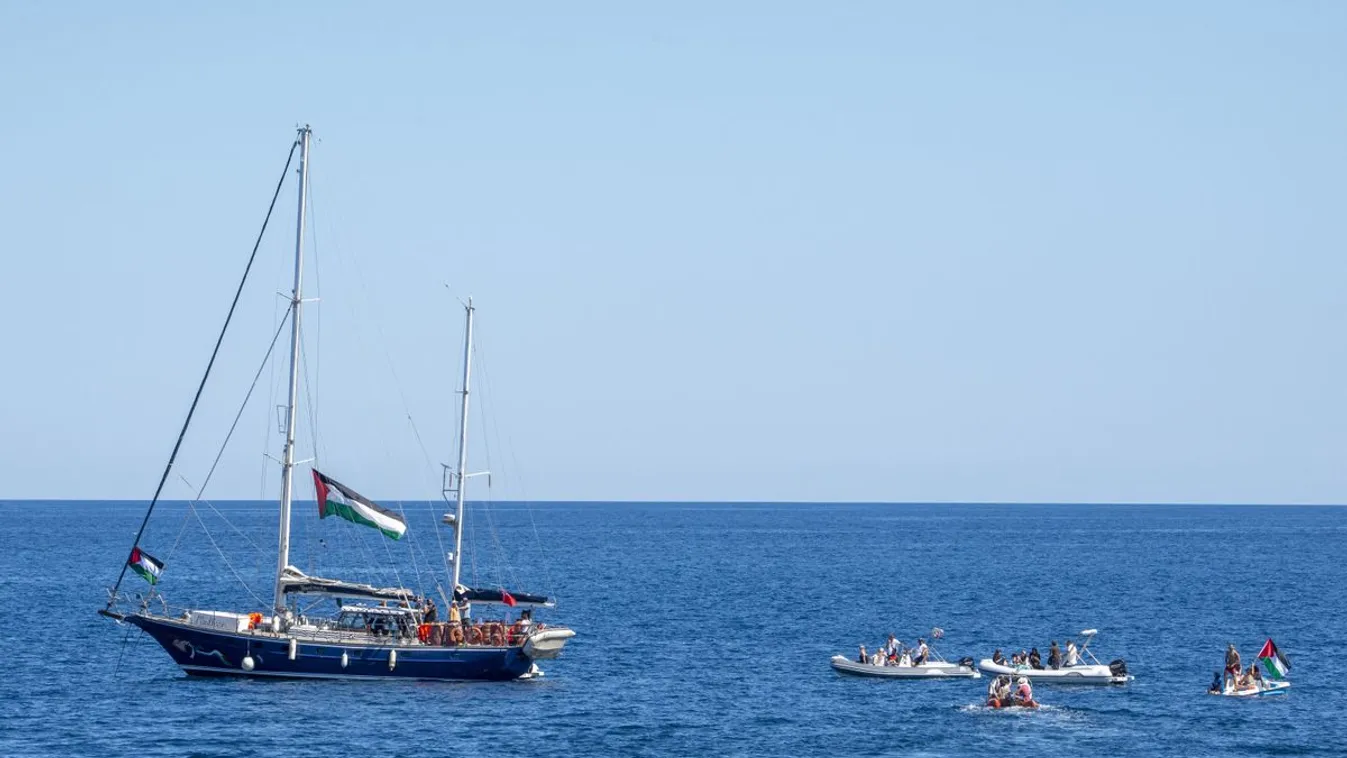Greta Thunberg klímaaktivista és társai egy hajóval megpróbálják elérni Gáza partvidékét