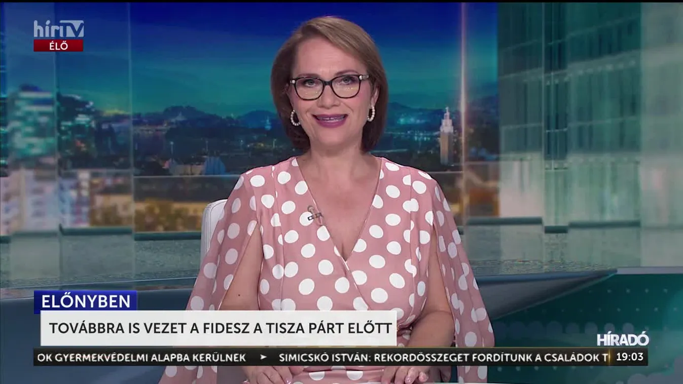 Továbbra is vezet a Fidesz a Tisza Párt előtt