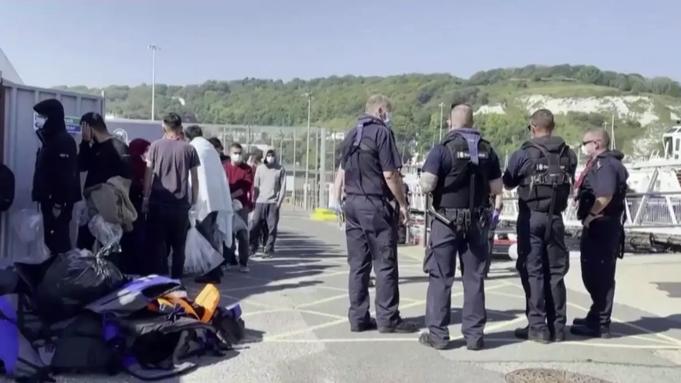 Egyre több szó esik az illegális migráció megfékezéséről az Egyesült Királyságban + videó
