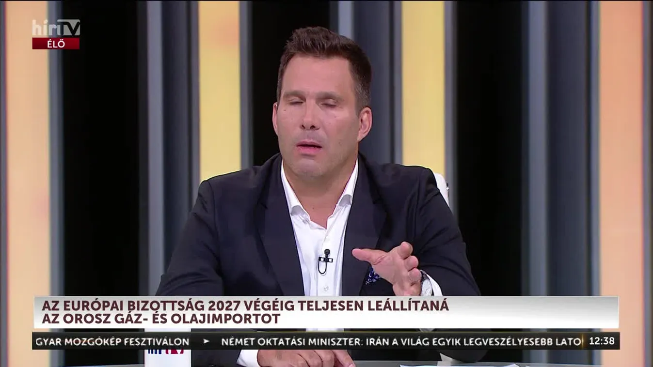 Láncreakció: Az Európai Bizottság 2027 végéig teljesen leállítaná az orosz gáz- és olajimportot