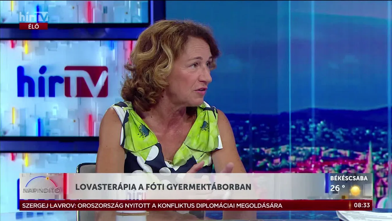 Lovasterápia a Fóti gyermektáborban