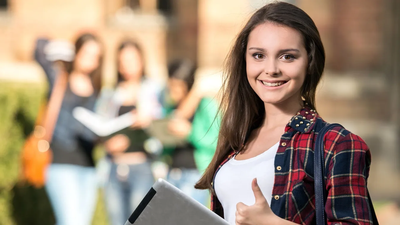 Három érmet szereztek a magyar diákok a Közép-Európai Informatikai Diákolimpián