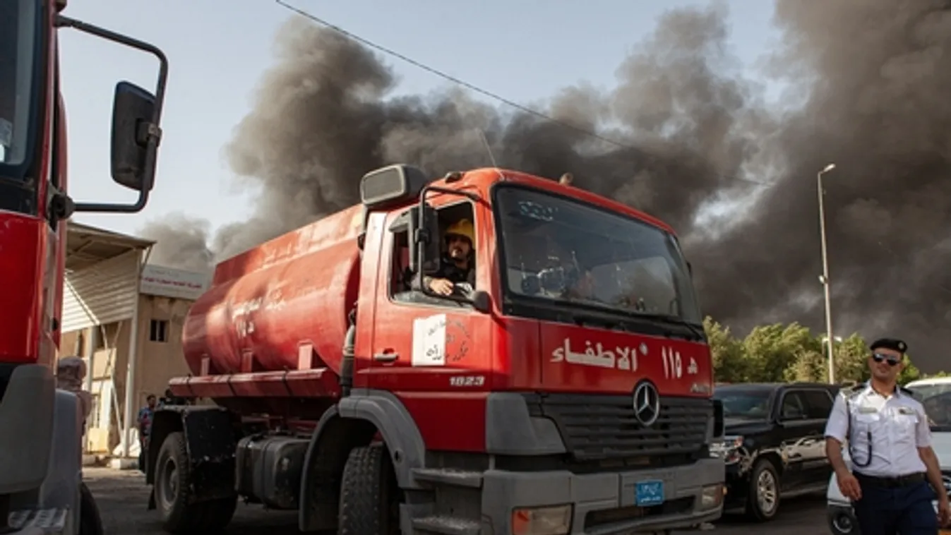 Tűz ütött ki egy iraki bevásárlóközpontban, sokan meghaltak