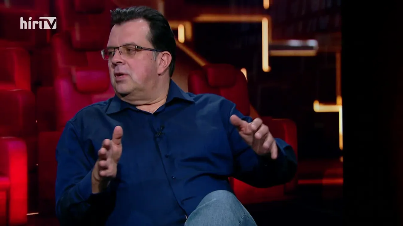 Szélesvásznú történelem - Budai cukrászda