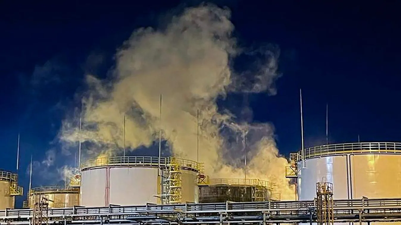 Nagy hatótávolságú ukrán drónok találták el az orosz Ilsky olajfinomítót