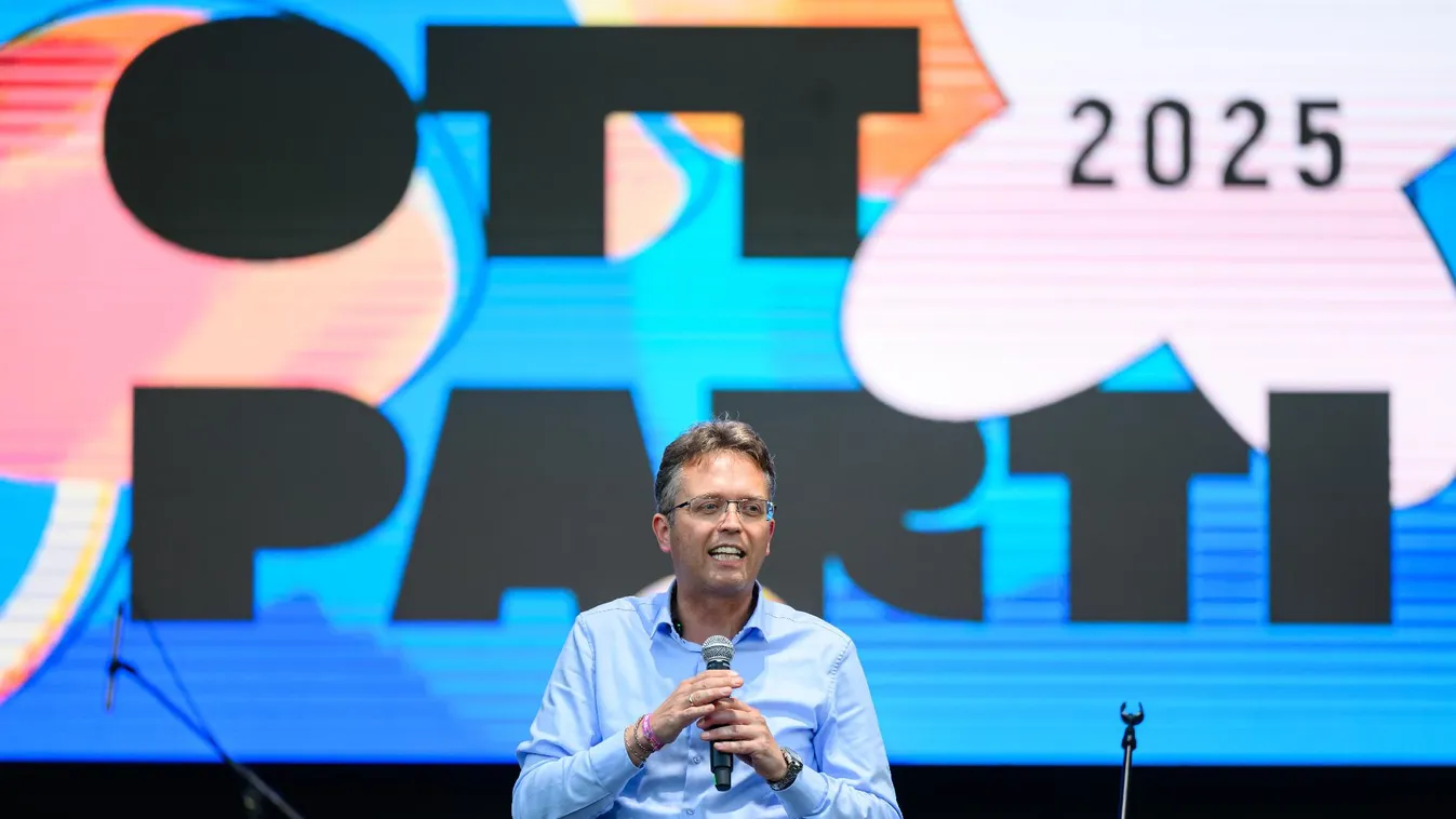 Hankó Balázs: 95 907-en nyertek felvételt a magyar felsőoktatásba