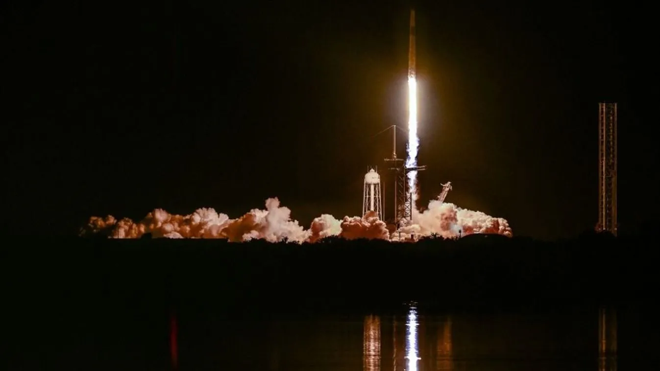 Ma érkezik haza az Axiom–4 legénysége + videó