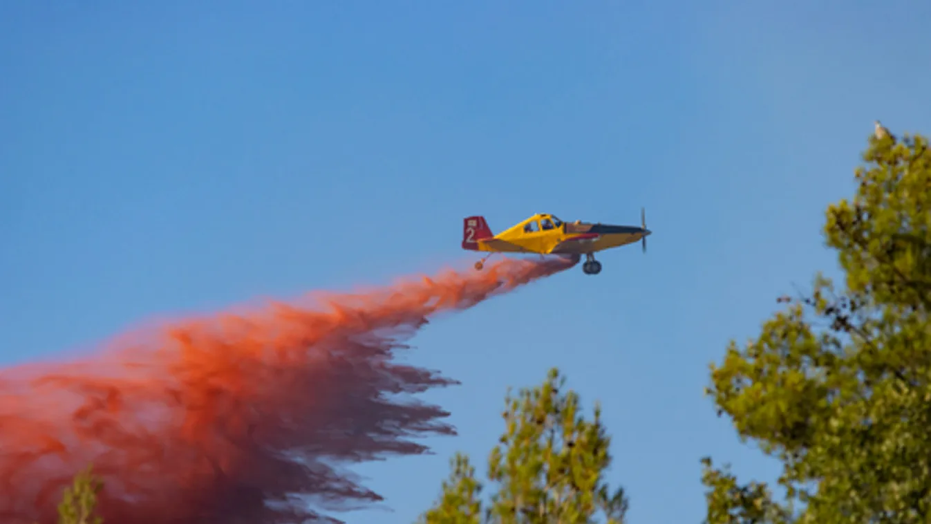 Az EU tűzoltó repülőgépeket küld Ciprusra a Limaszol térségében pusztító erdőtűz oltására