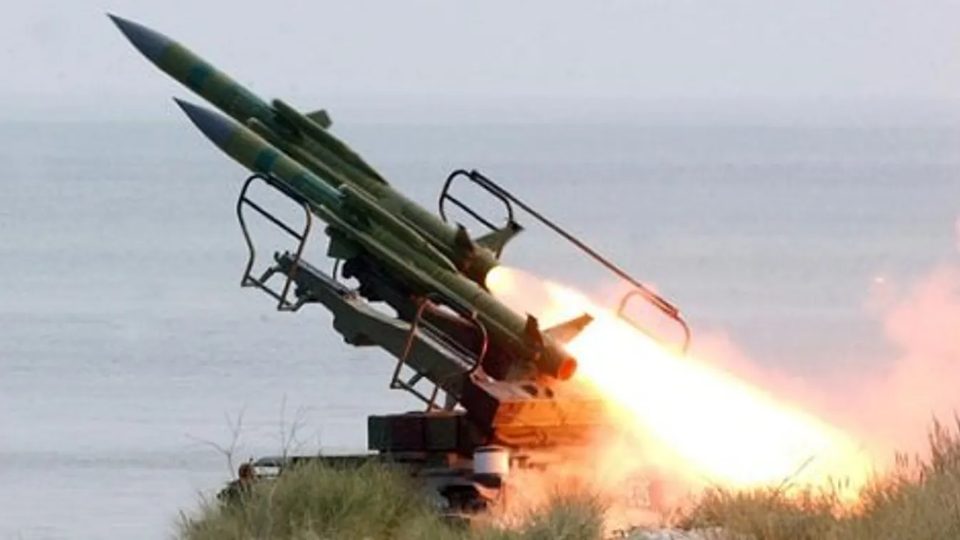 Százhúsznál több újonc vonult be Győrben a légvédelmi rakétaezredhez