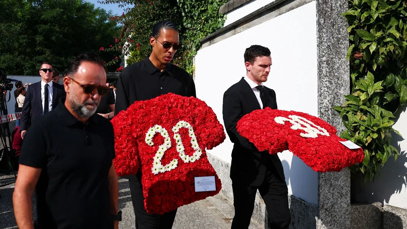 Eltemették a tragikus balesetben elhunyt portugál focistát és a szintén futballista testvérét