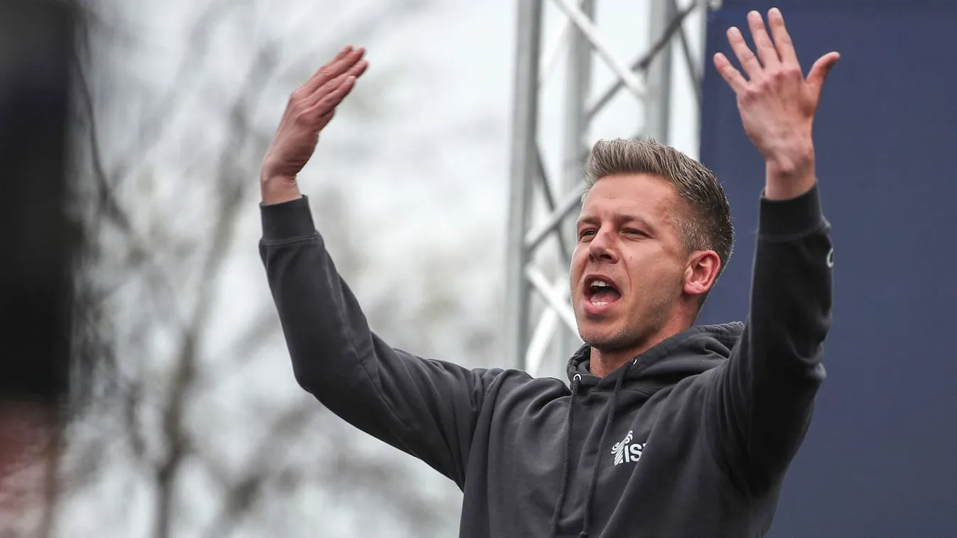 Magyar ócska hazugságnak nevezte az anyák SZJA-mentességét