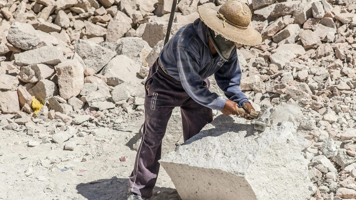 KULÁKÜLDÖZÉS 2.0: A balliberálisok új boszorkányvadászata Orbán Győző ellen