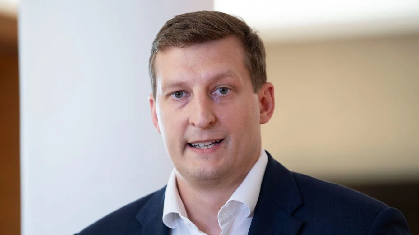 Panyi Miklós: albérletből saját otthonba, pár óra és startolunk