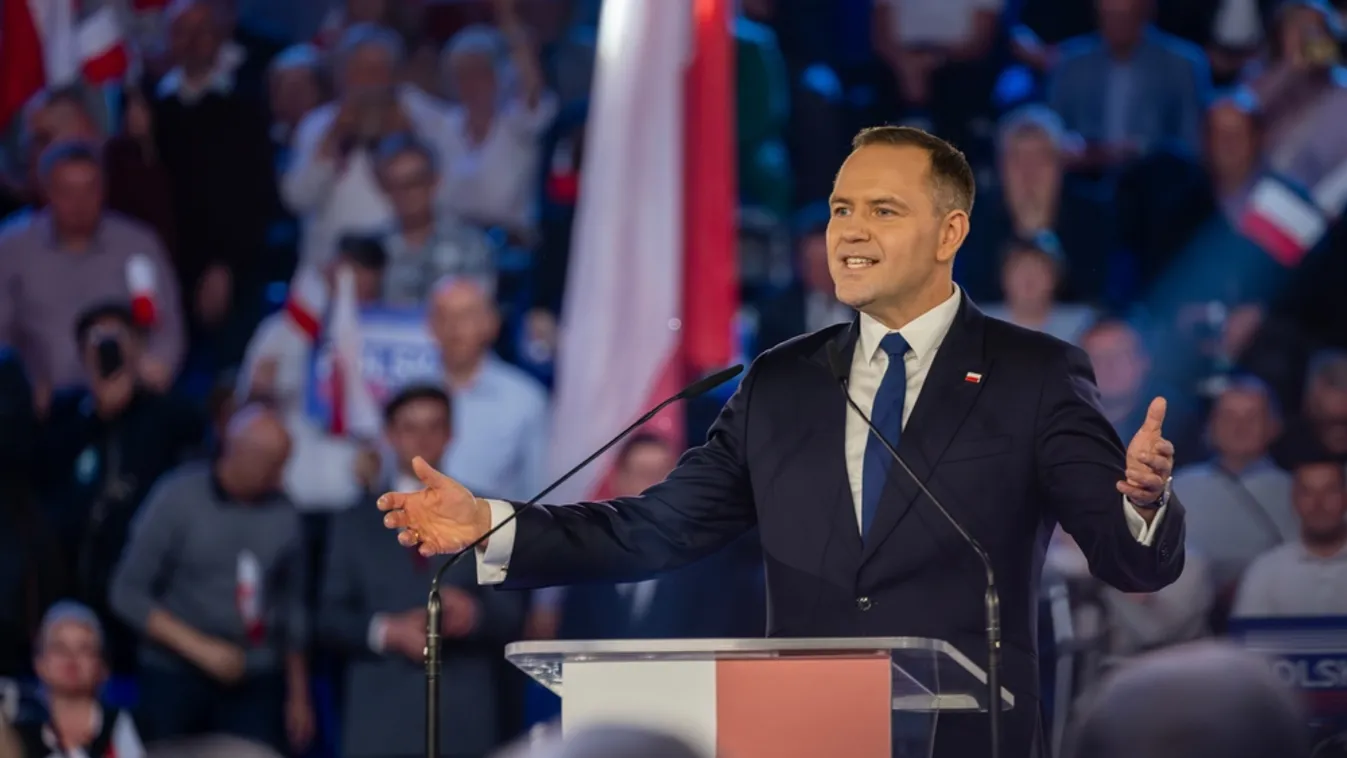 Az új lengyel államfő hazája és Ukrajna közös történelmének legkínosabb fejezete tisztázását szorgalmazta