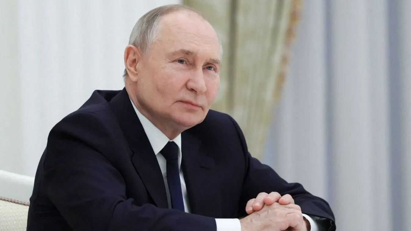 Vlagyimir Putyin: Oroszország a hosszú távú rendezésben érdekelt Ukrajnában
