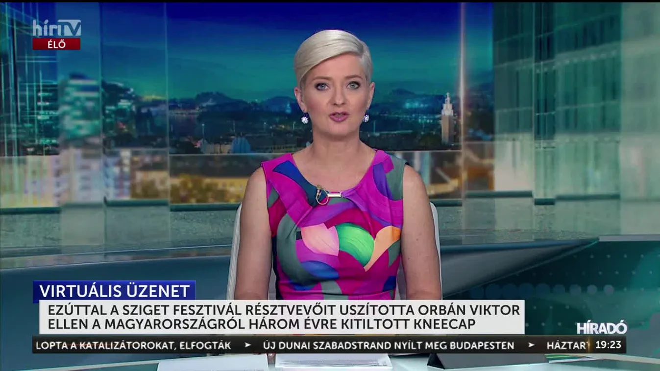 EZÚTTAL A SZIGET FESZTIVÁL RÉSZTVEVŐIT USZÍTOTTA ORBÁN VIKTOR ELLEN A MAGYARORSZÁGRÓL HÁROM ÉVRE KITILTOTT KNEECAP