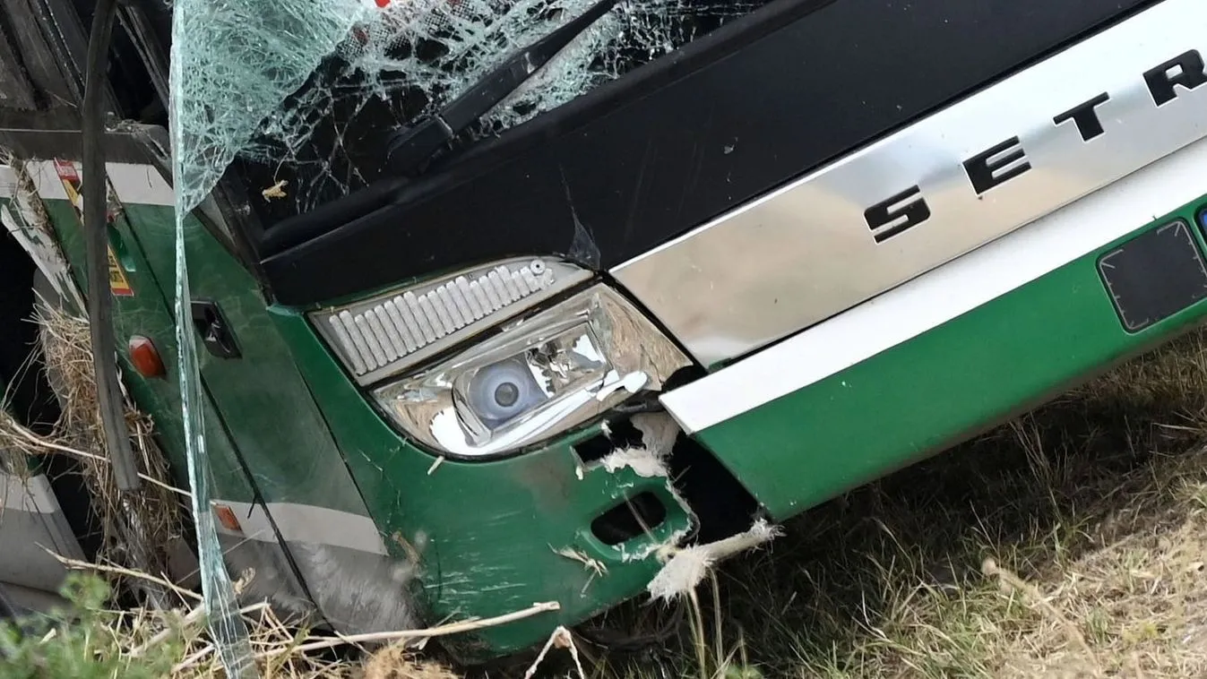 Újabb buszbaleset rázta meg Budapestet