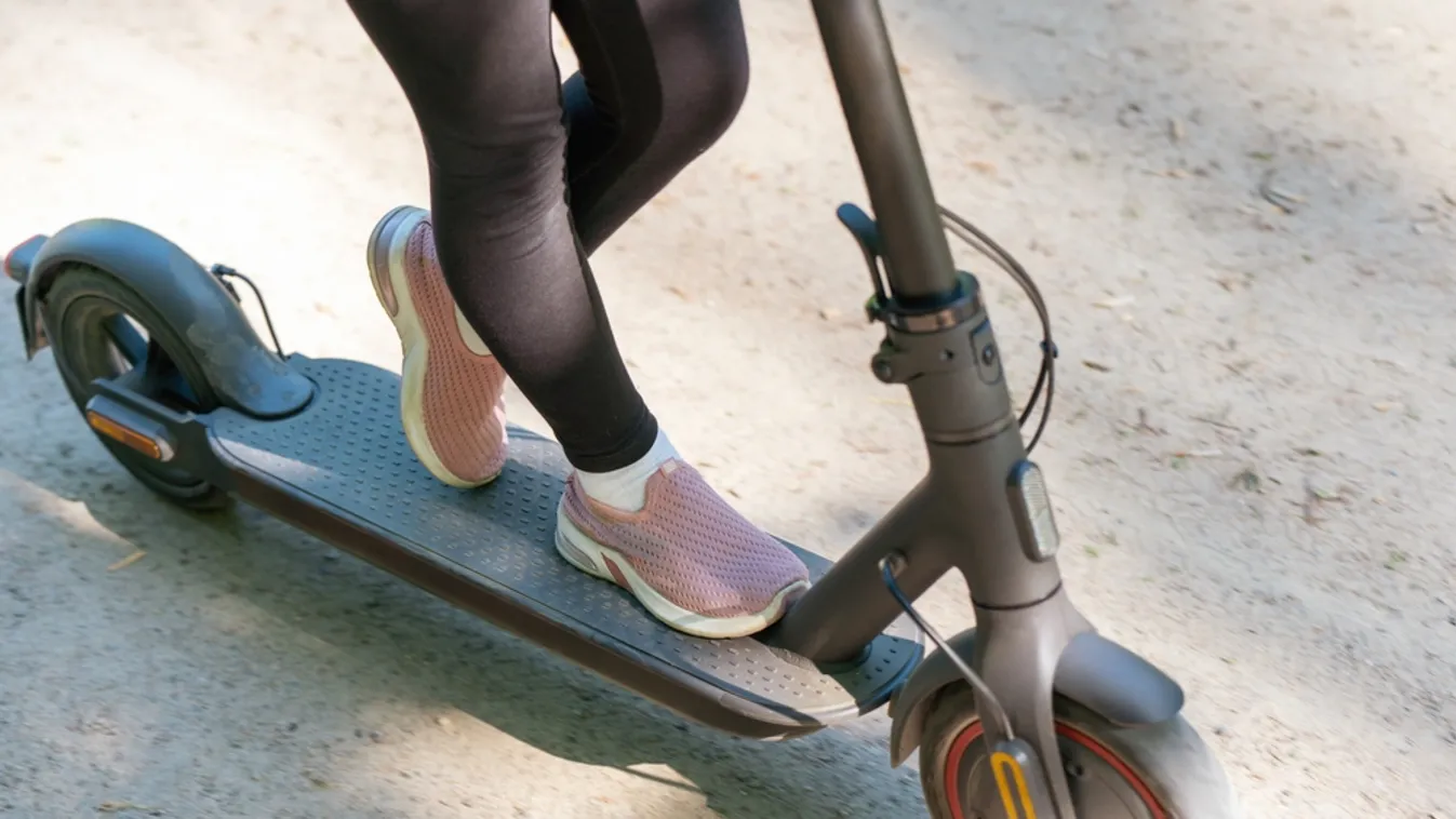 Megugrott a rolleres gyerekbalesetek száma idén nyáron