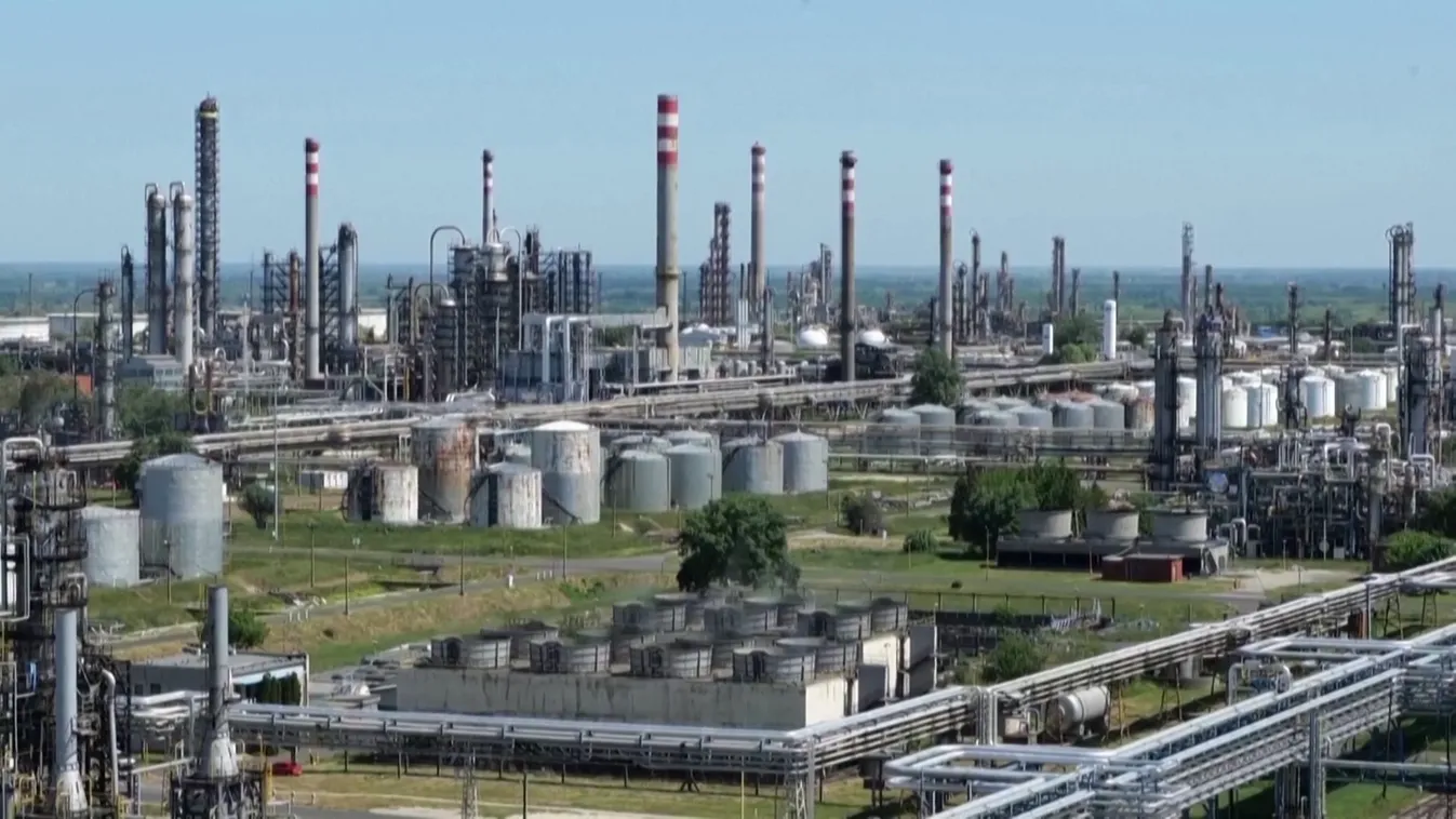 Szijjártó Péter: az Európai Bizottság mára megszűnt Európai Bizottságnak lenni + videó