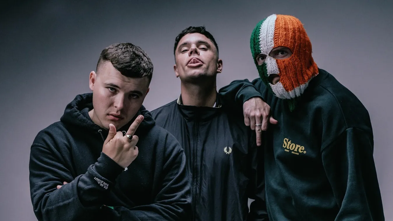 Ezúttal a Sziget fesztivál résztvevőit uszította Orbán Viktor ellen a Magyarországról három évre kitiltott Kneecap  + videó