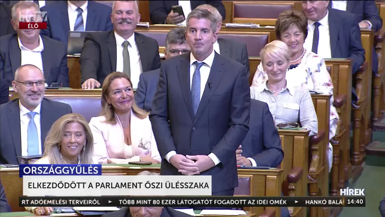 Kocsis Máté a földbe döngölte a baloldali ellenzéket a parlamenti patkóban