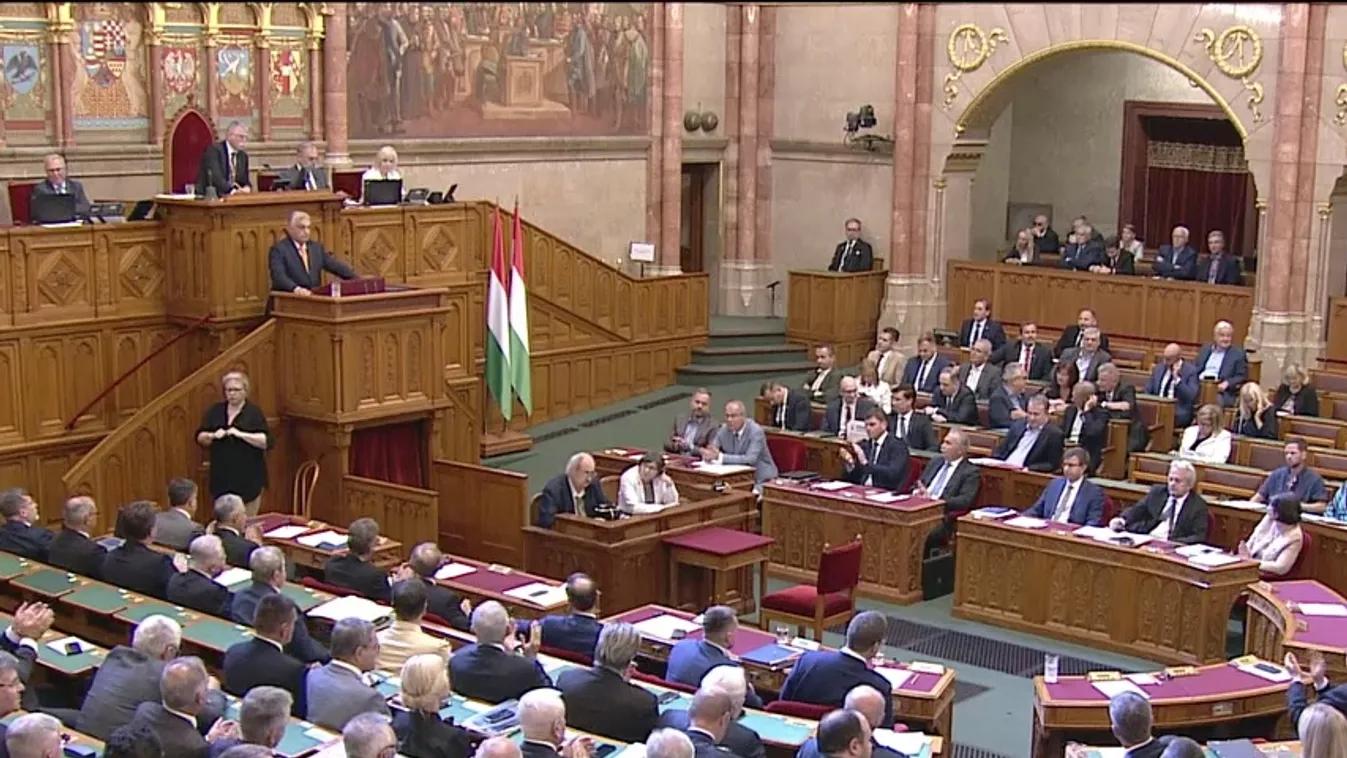 Az orosz gáz- és olajcsapok éltetik a rezsicsökkentést: Orbán Viktor szokatlan bejelentése az őszi parlamenti ülésszakon + videó