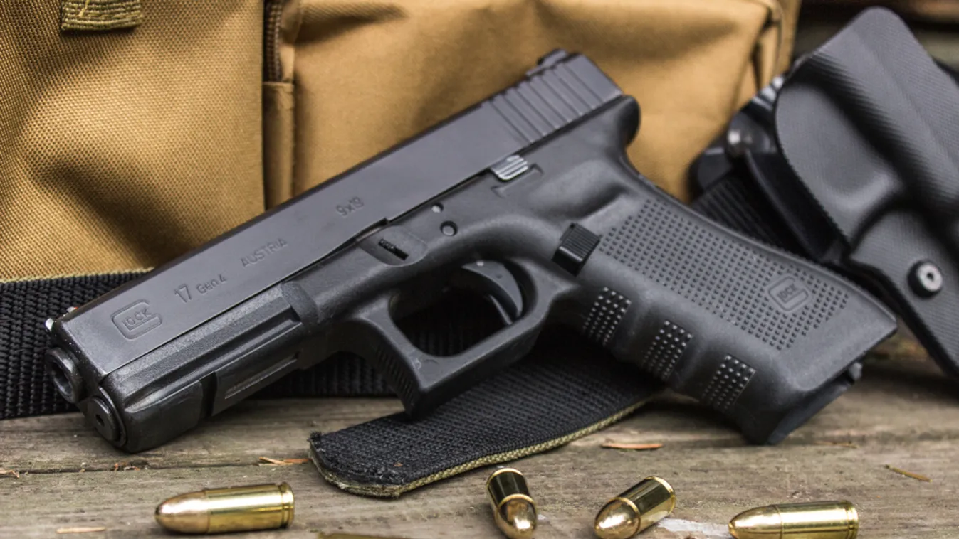 Teli tárral hordhatta magánál a lőfegyverét Ruszin-Szendi Romulusz  + videó