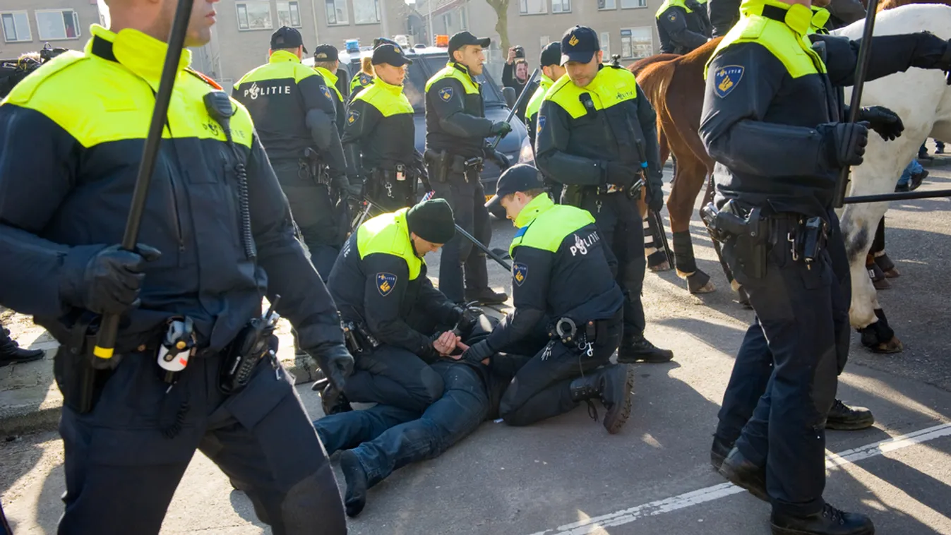 Újra kiakadtak a bevándorlók miatt Hollandiában