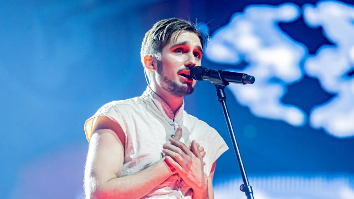 Tényi István emberölés előkészülete miatt jelentette fel Krúbit