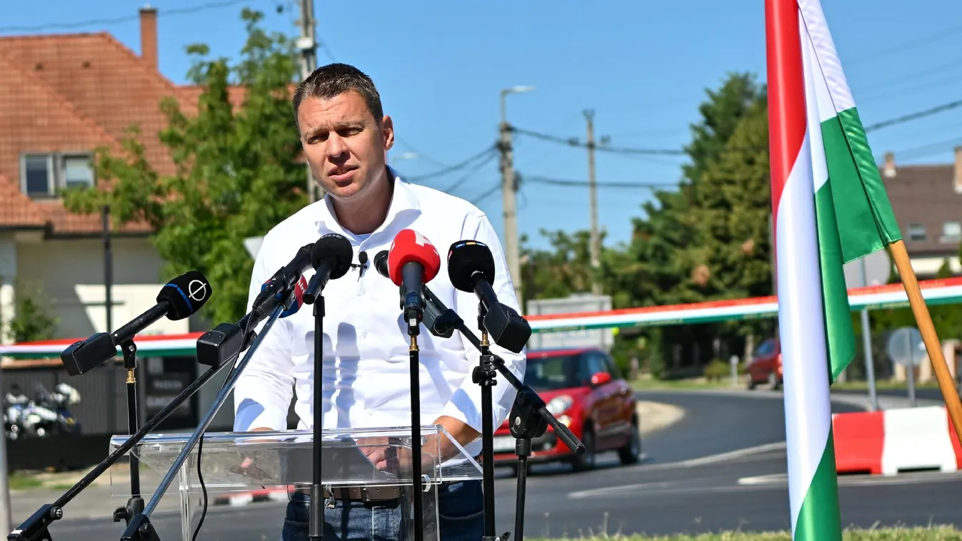 Menczer Tamás: Magyar Péter börtönbe zárna mindenkit, aki a Tisza-adóról beszél