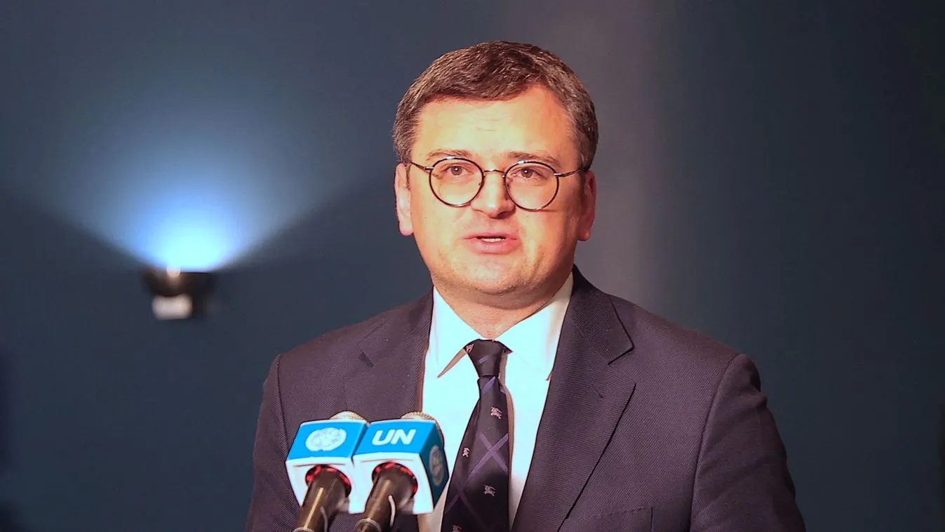 Kuleba: Zelenszkij rendelete kényszerített külföldre