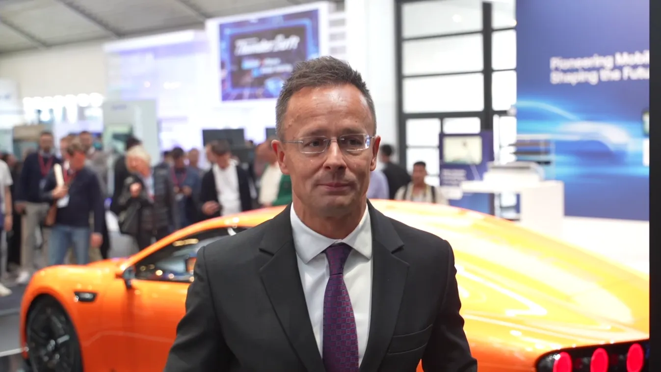 Szijjártó Péter: a legnagyobb német autógyártó vállalatok továbbra is bíznak Magyarországban + videó