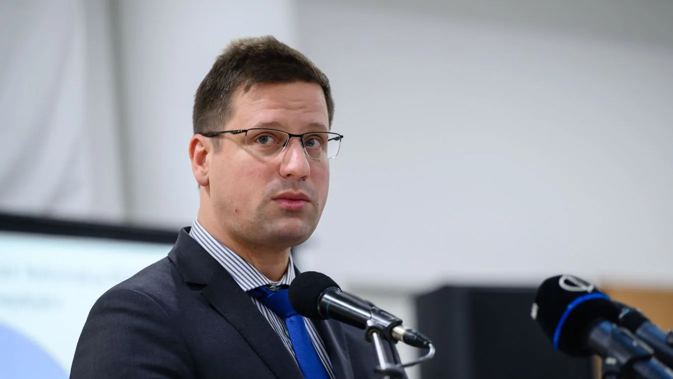 Gulyás Gergely: mindaz, ami a Károli egyetemen történik, értéket teremt