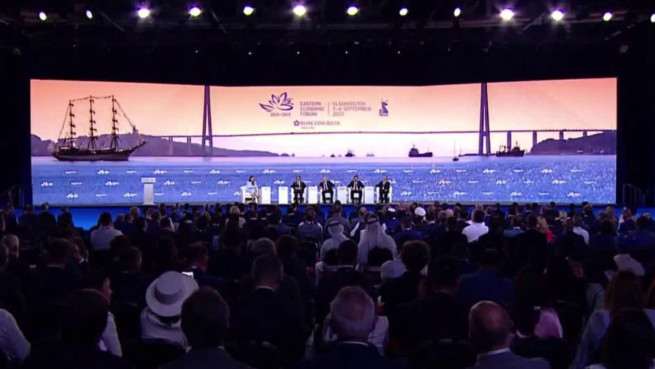 Vlagyimir Putyin: A külföldi katonai csapatokat Ukrajnában törvényes célpontokként fogadjuk + videó