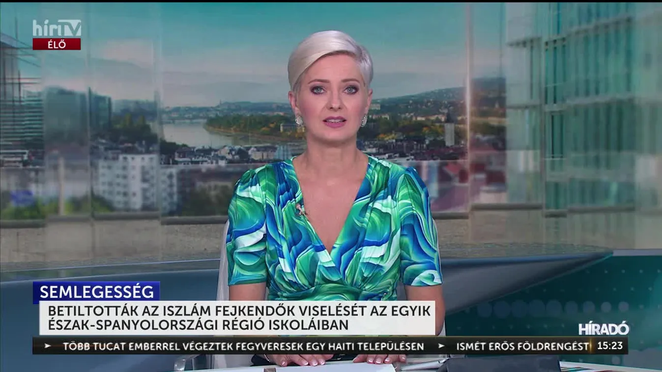 BETILTOTTÁK AZ ISZLÁM FEJKENDŐK VISELÉSÉT AZ EGYIK ÉSZAK-SPANYOLORSZÁGI RÉGIÓ ISKOLÁIBAN