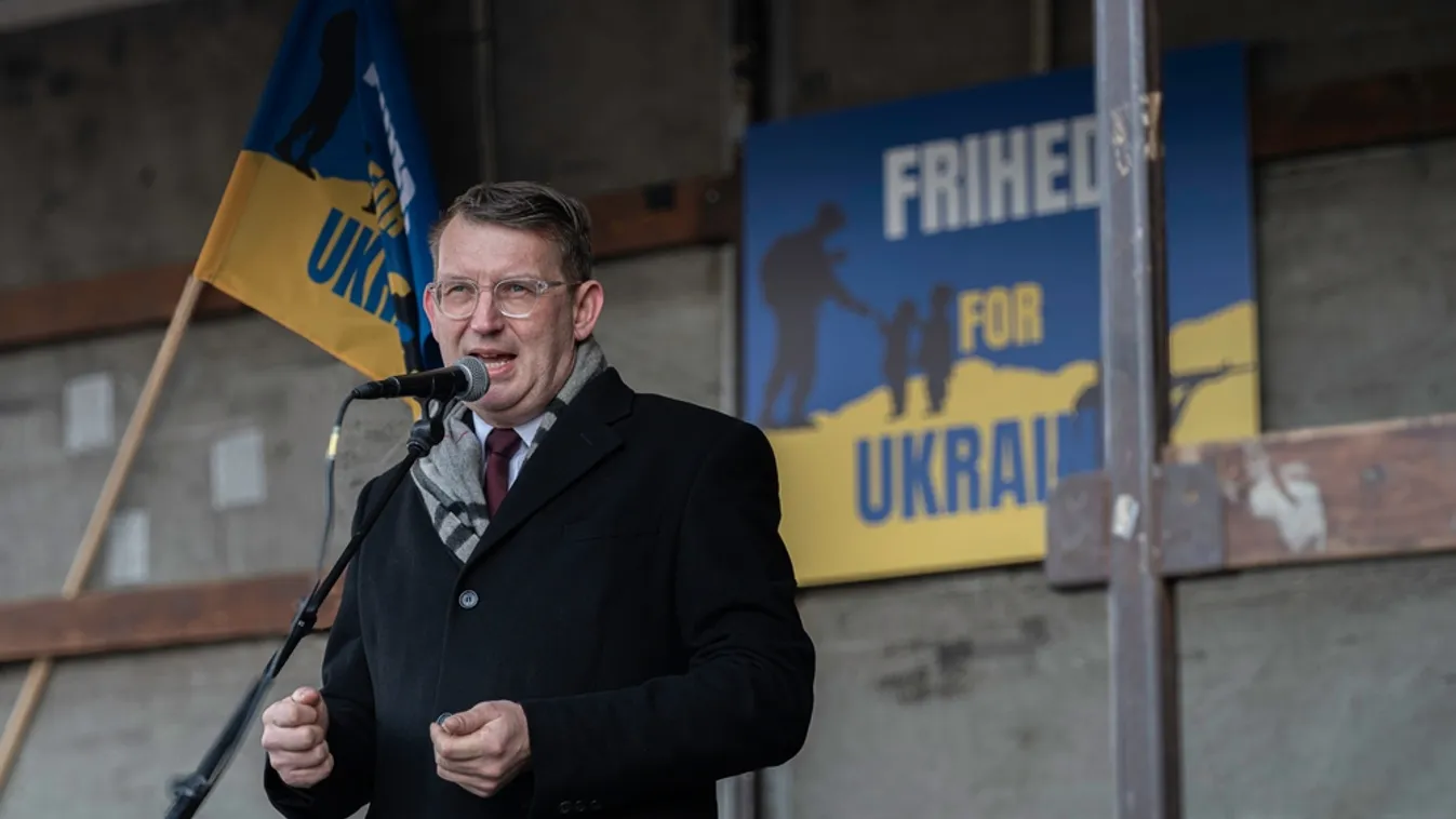 Ukrajna történelmi lépésre szánta el magát: fegyvergyárat nyit Dániában