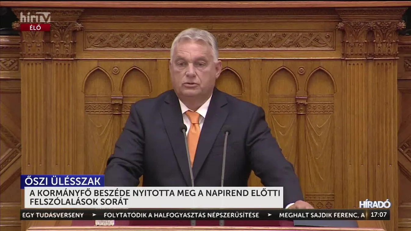 Megkezdődött a parlamenti ülésszak, és Orbán Viktor rögtön ledobta a bombát! - Üzent a fegyveres politikusoknak + videó