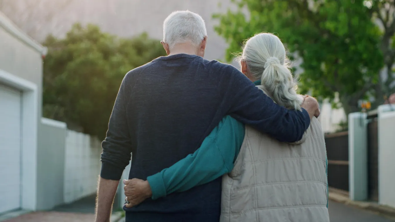 Idős brit házaspár szabadult a tálibok fogságából