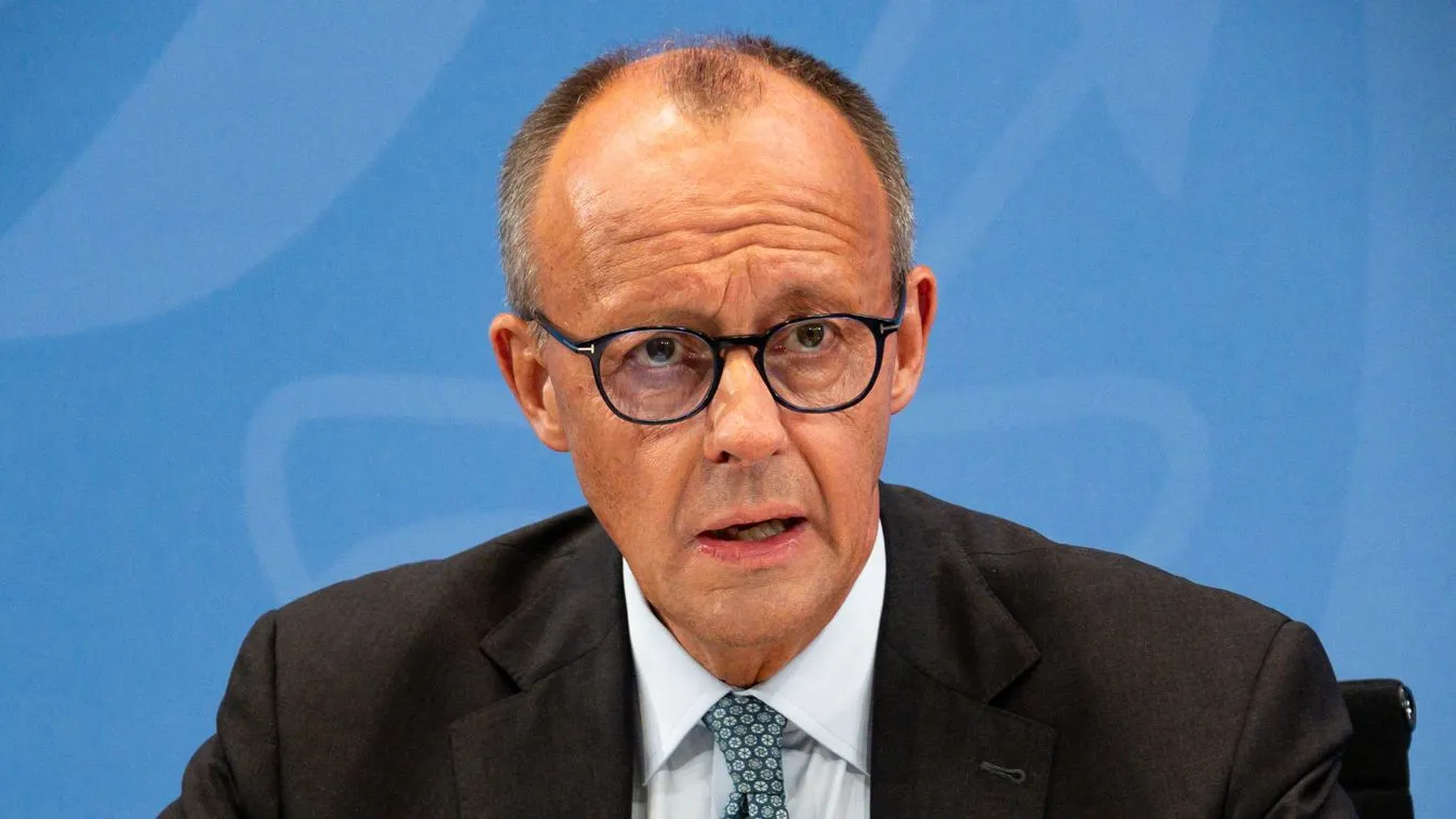 Merz szorult helyzetben: a párt támadja, a választók elfordulnak