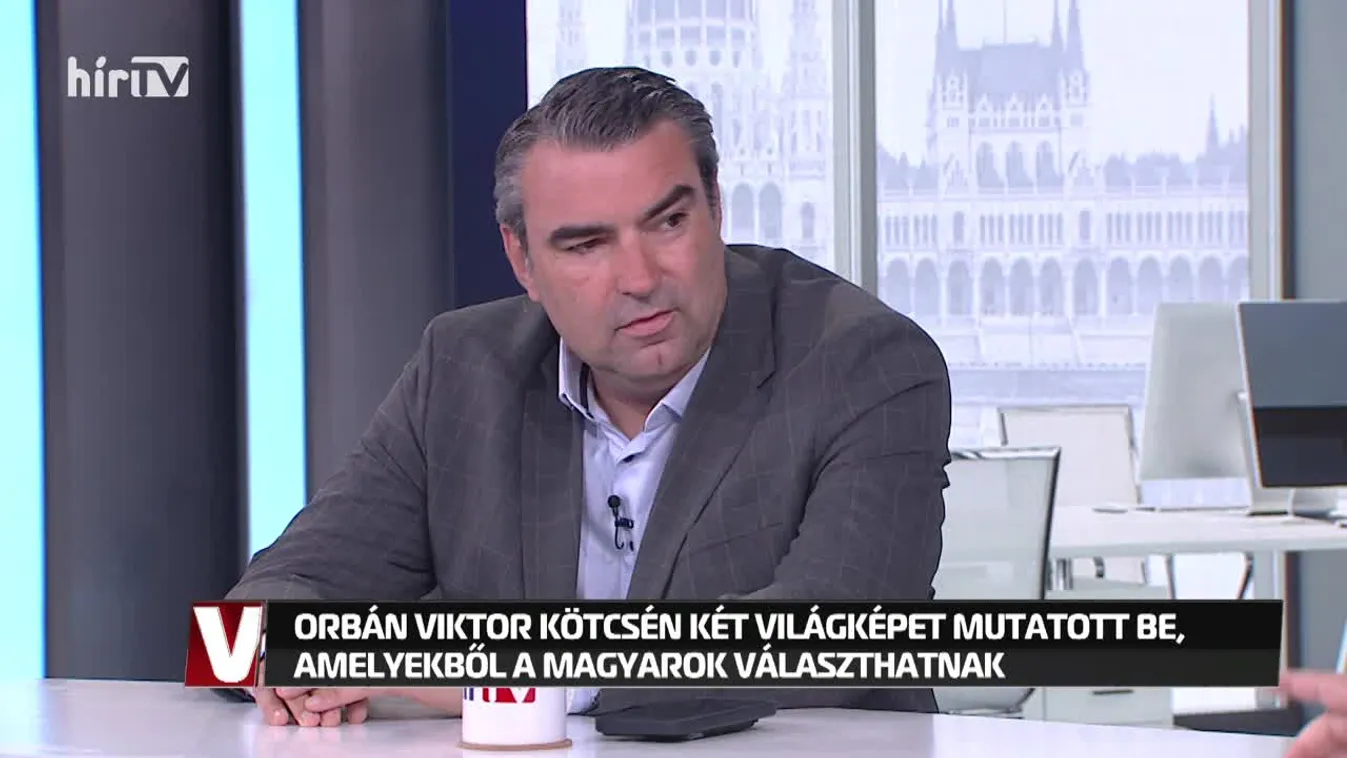 Vezércikk - Testi erejét használta a Mandiner újságírója, Móna Márk ellen Ruszin-Szendi Romulusz