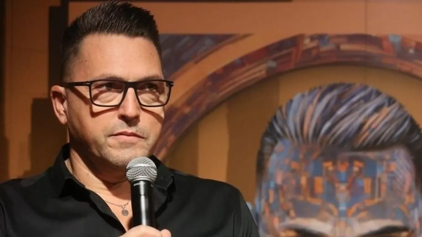 Hamarosan a mozikban az Ákos portréfilm