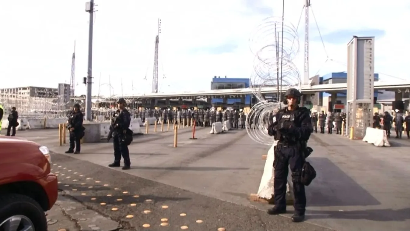 Menekültkaraván: ismét megnyitották az amerikai-mexikói határt