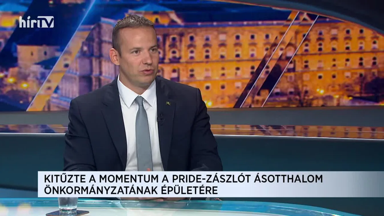 Toroczkai László: A Momentum megmutatta az igazi arcát