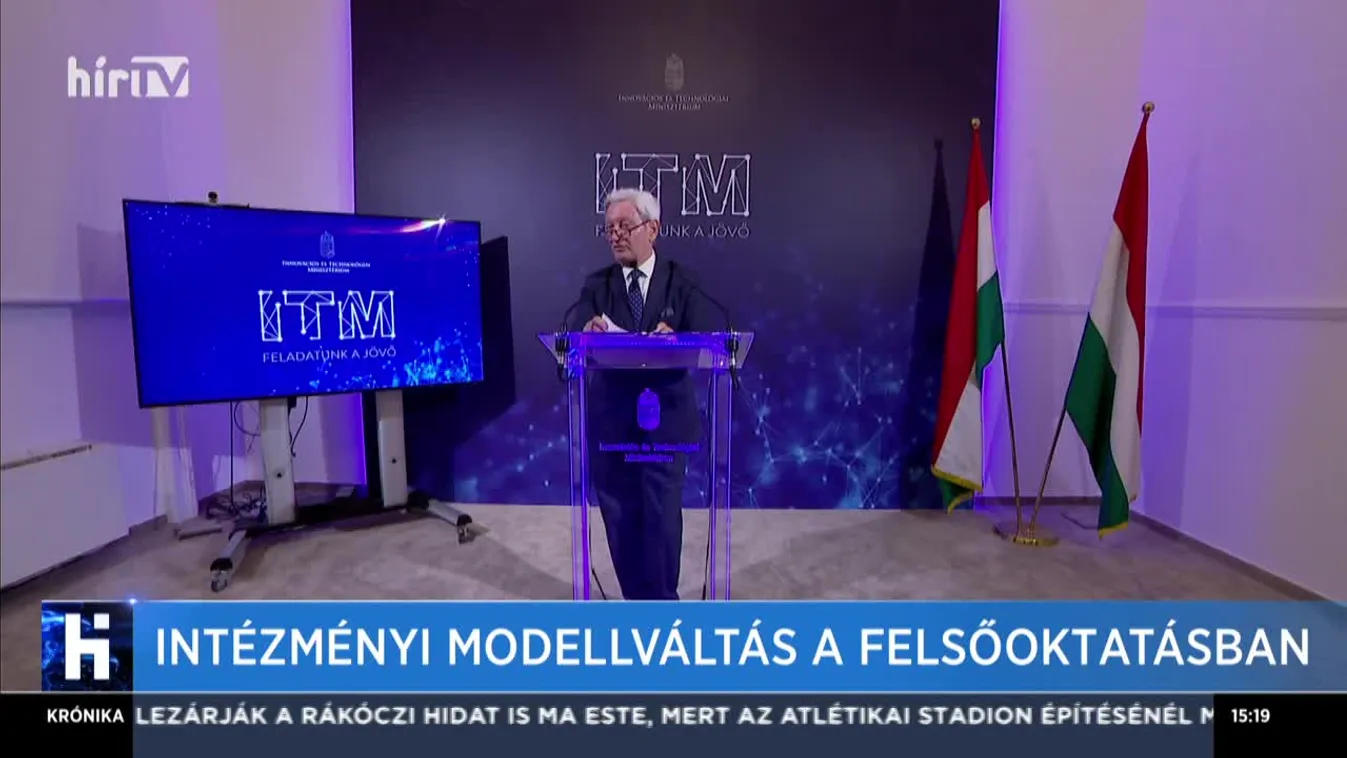 Intézményi modellváltás a felsőoktatásban